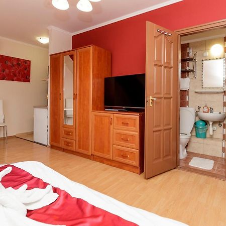 Almafa Apartmanhaz Eger Zewnętrze zdjęcie