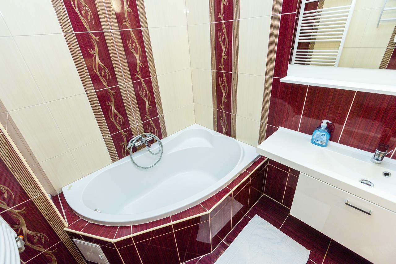 Almafa Apartmanhaz Eger Zewnętrze zdjęcie