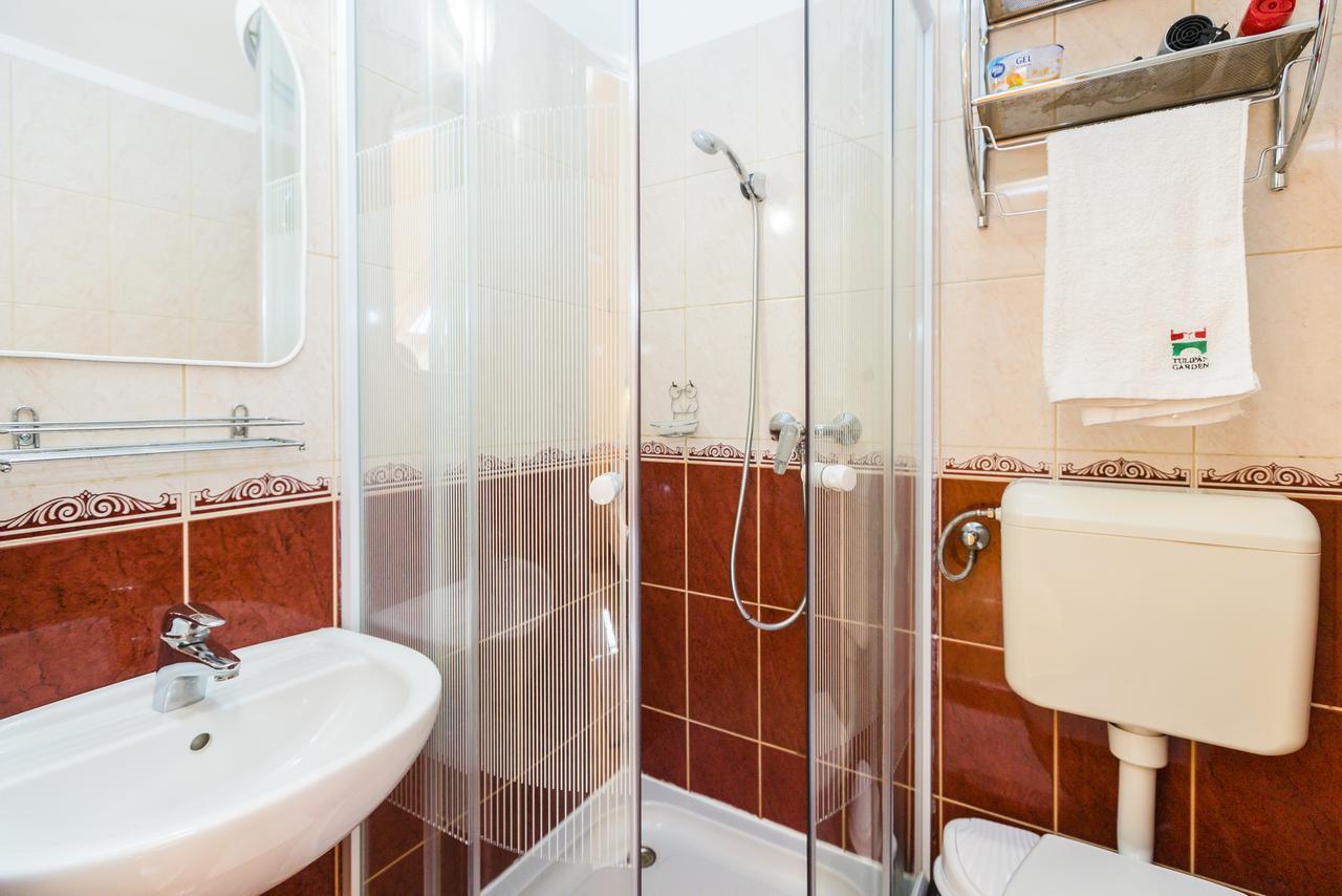 Almafa Apartmanhaz Eger Zewnętrze zdjęcie