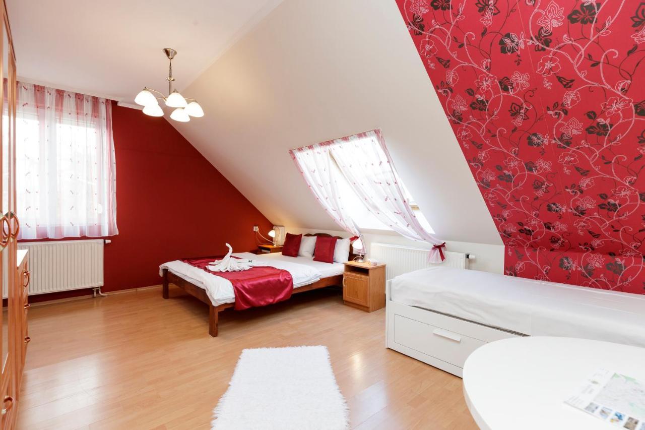 Almafa Apartmanhaz Eger Zewnętrze zdjęcie