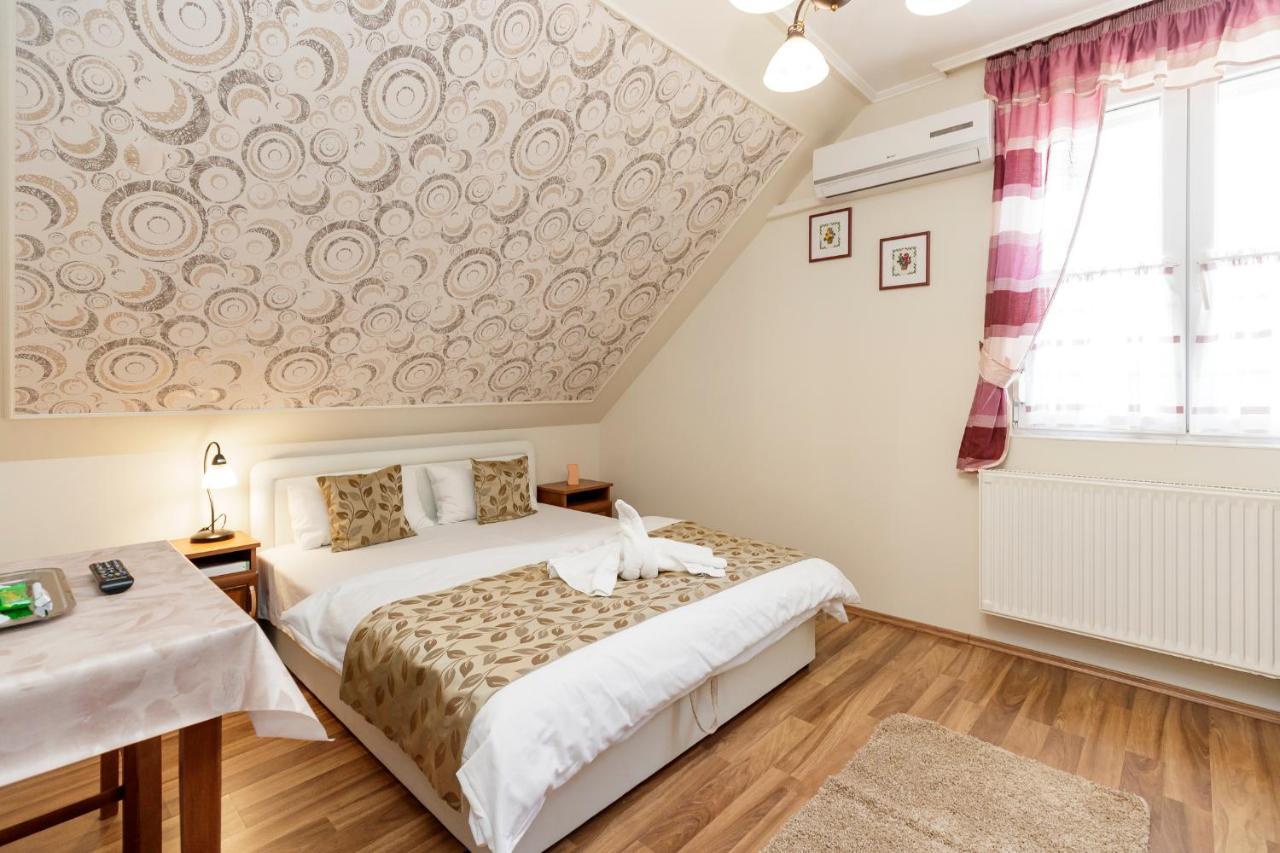 Almafa Apartmanhaz Eger Zewnętrze zdjęcie