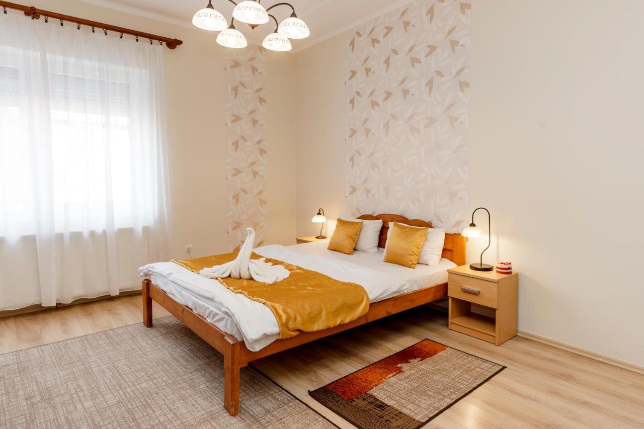 Almafa Apartmanhaz Eger Zewnętrze zdjęcie